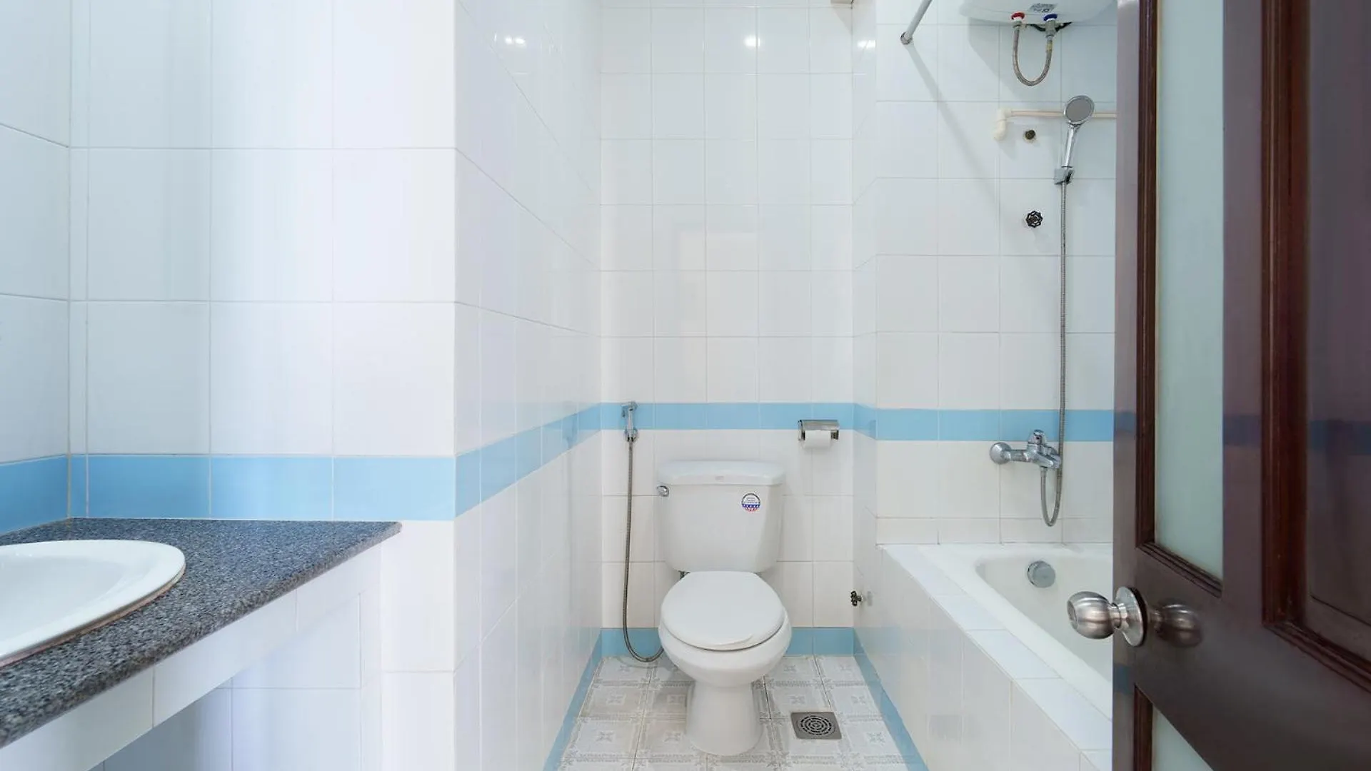 Victory Hotel Vung Tau 2*,  Vietnam